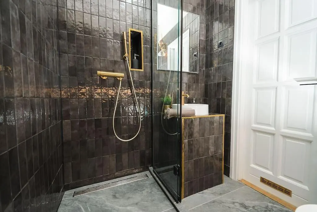 Brandnew Citycenter Flat With The View And Terrace Budapeszt 0*,  Węgry